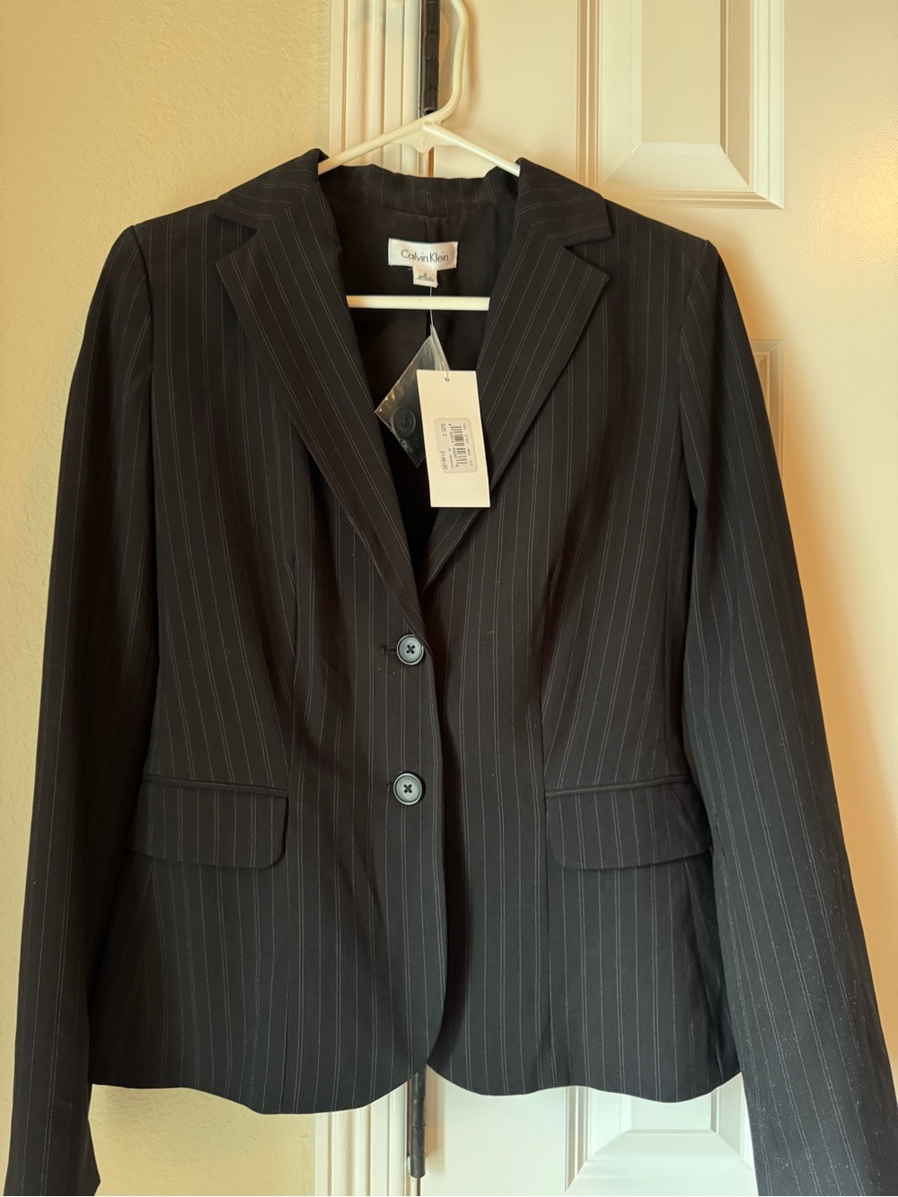 Calvin Klein Women's suit jacket blazer NWT size 2